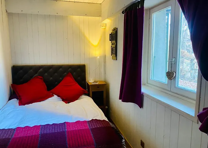 公寓 Rochebrune, 2 Cosy, Terrasse, Et Centre A Pied