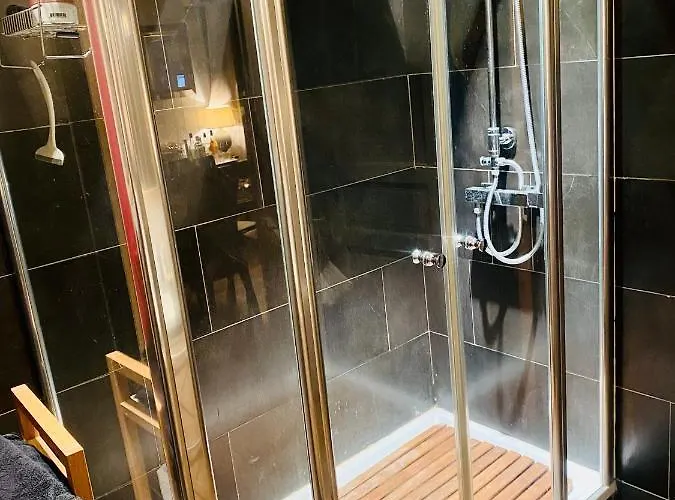 Rochebrune, 2 Cosy, Terrasse, Et Centre A Pied 公寓