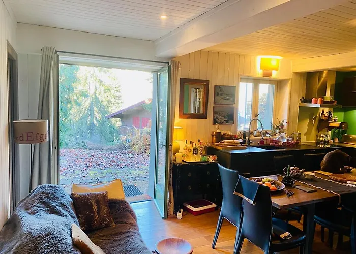 Rochebrune, 2 Cosy, Terrasse, Et Centre A Pied Apartmán *